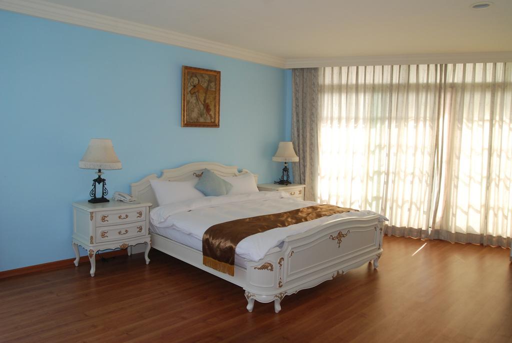 Lk Breakfast And Beds Bed & Breakfast Lukang Exterior photo